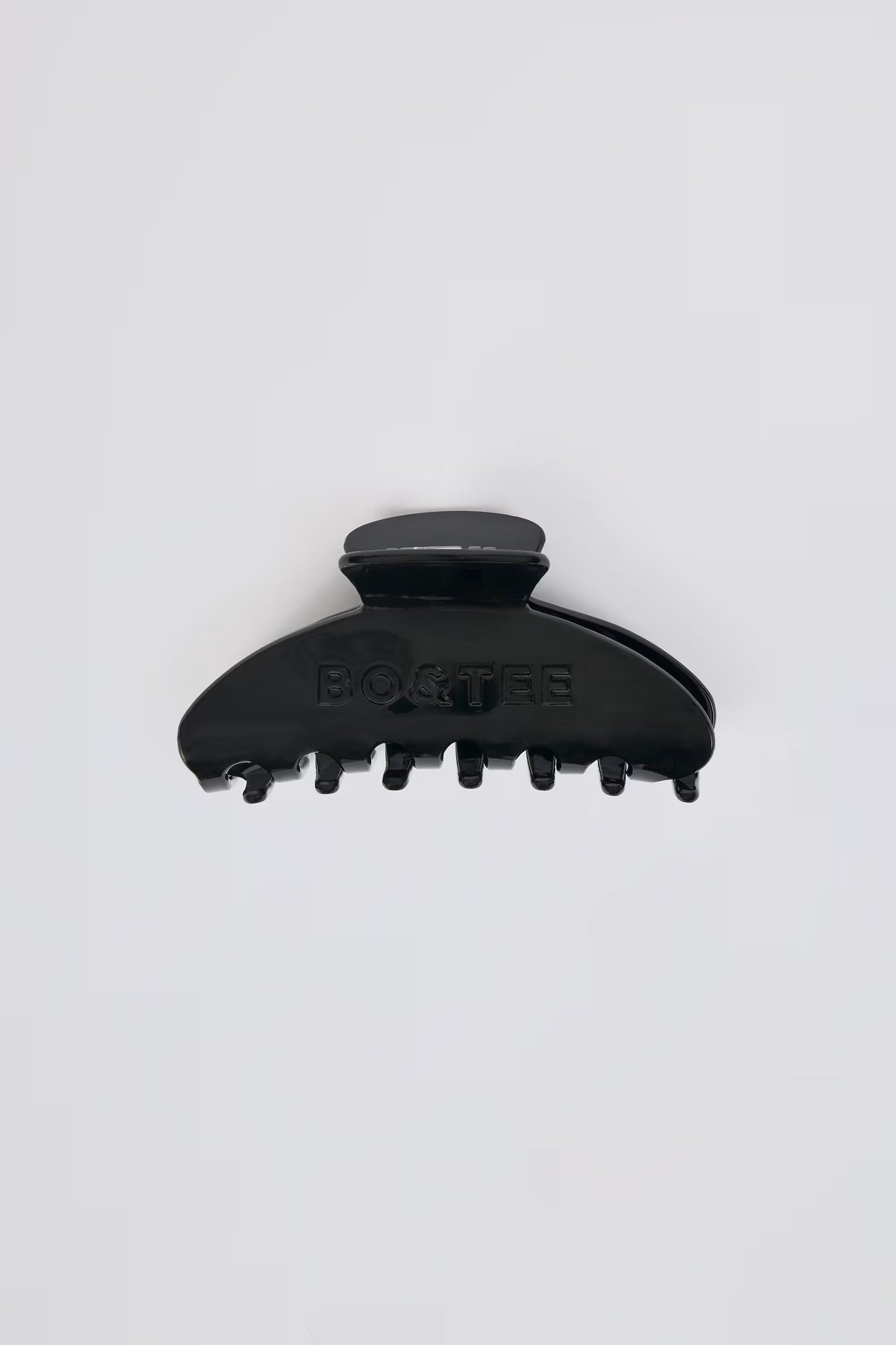 Medium Claw Clip in Black